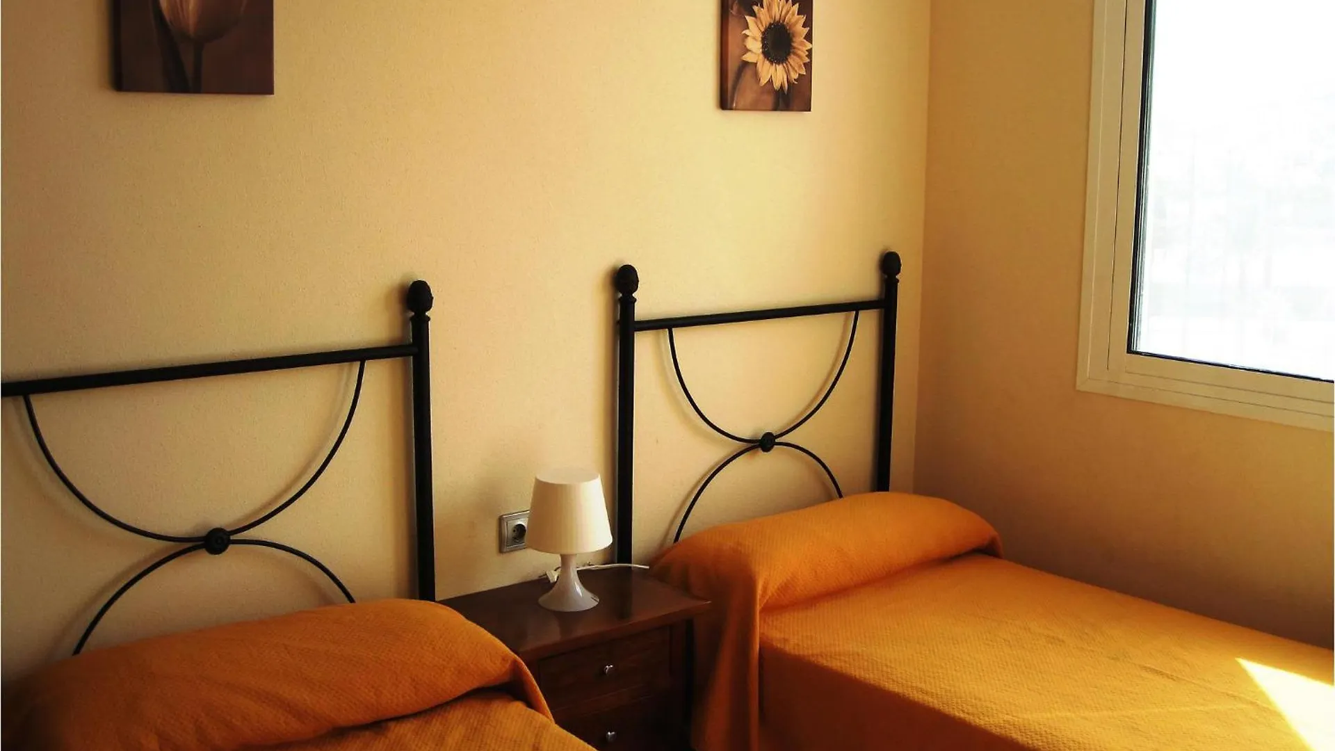 2 Bedroom Stunning Apartment In Vera Playa Media Legua 0*,