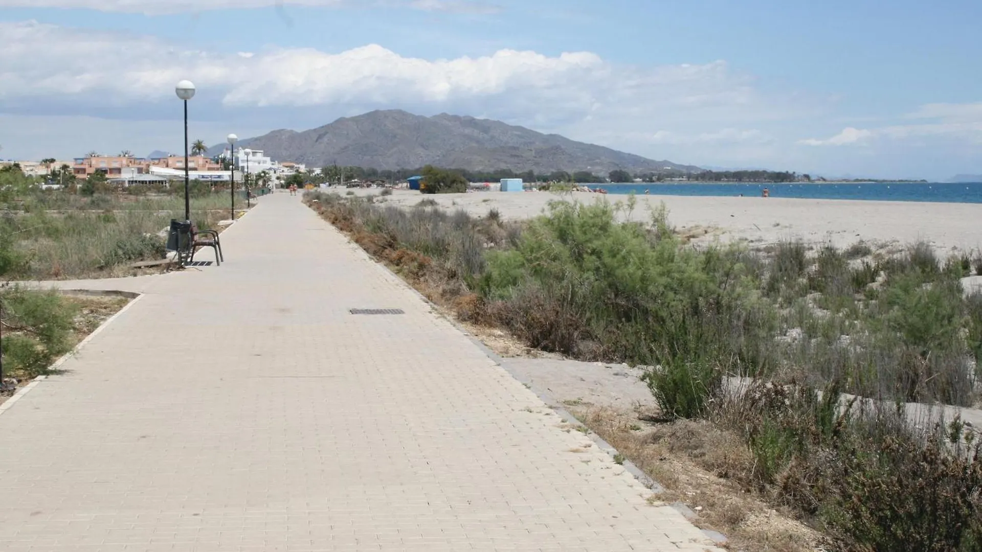 2 Bedroom Stunning Apartment In Vera Playa Media Legua